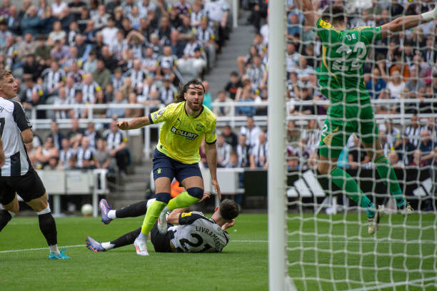 尖运动员却 尖运动员却